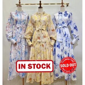 NWOT Floral Long Sleeve Dresses Size L (blue and yellow)